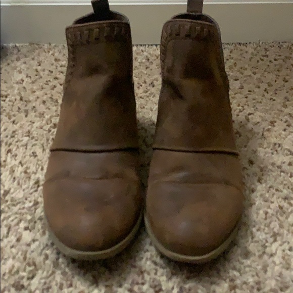 Booties - Picture 2 of 4